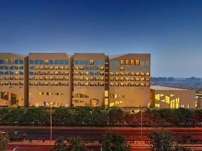 Hotel Vivanta New Delhi, Dwarka