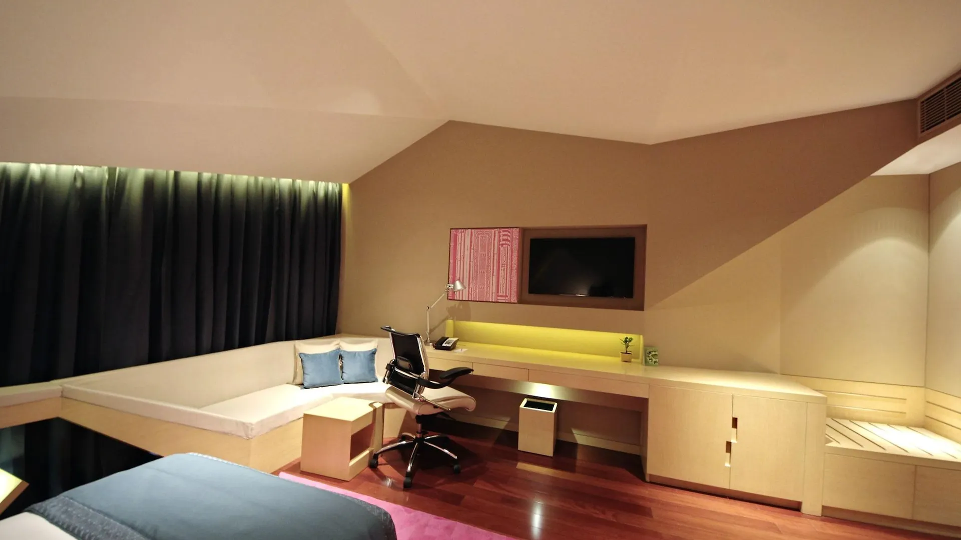 Vivanta New Delhi, Dwarka 5*, Delhi (National Capital Territory of India) India