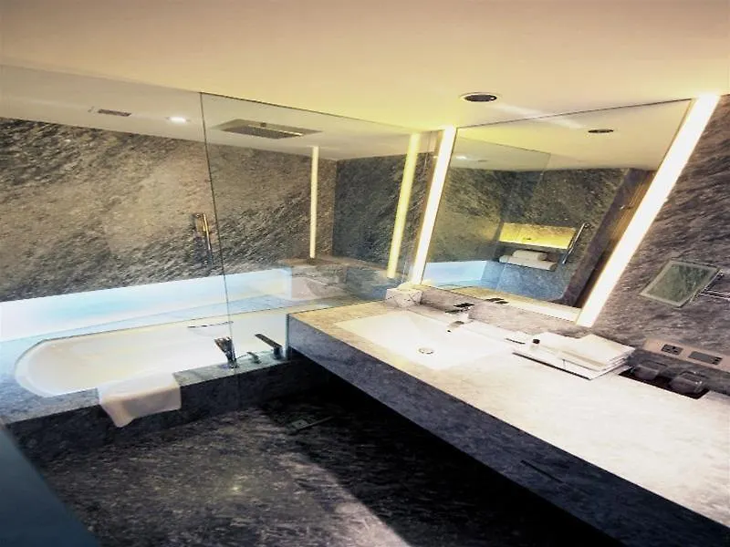 Vivanta New Delhi, Dwarka 5*, Delhi (National Capital Territory of India)