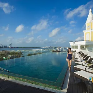 Fragrant Nature 5* Kochi
